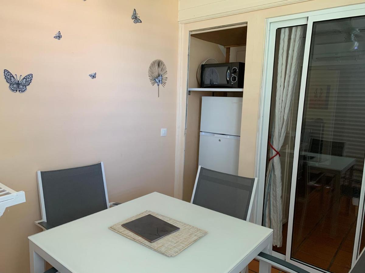Studio Corail Rez de Jardin Saint-Francois  Extérieur photo